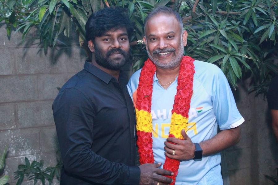 Venkat Prabhu Launched the RK Suresh's Billa Pandi First look Poster