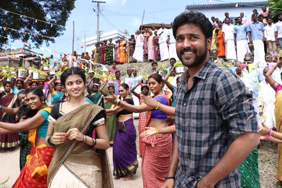 Chandran, Anandhi 's Rubaai Tamil Movie Stills