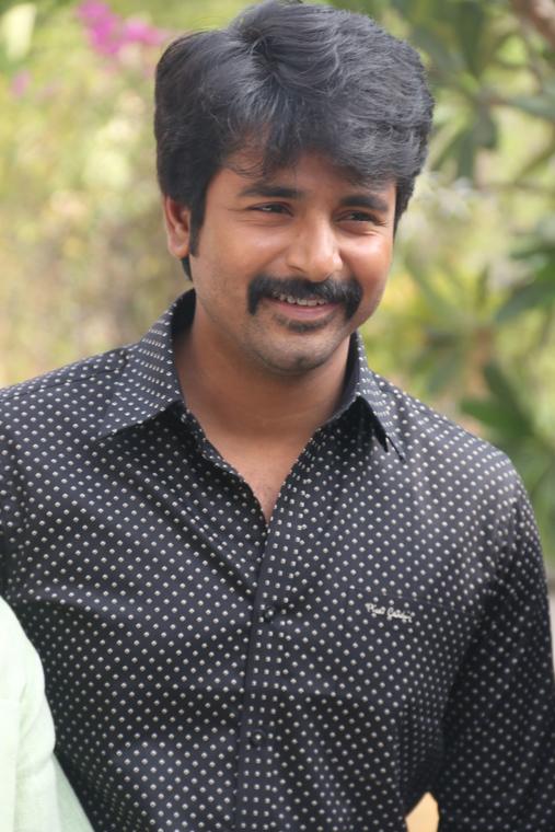 Actor Sivakarthikeyan at Adhagappattathu Magajanangalay Trailer Launch