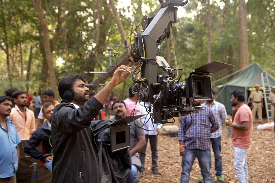 Vanamagan working stills