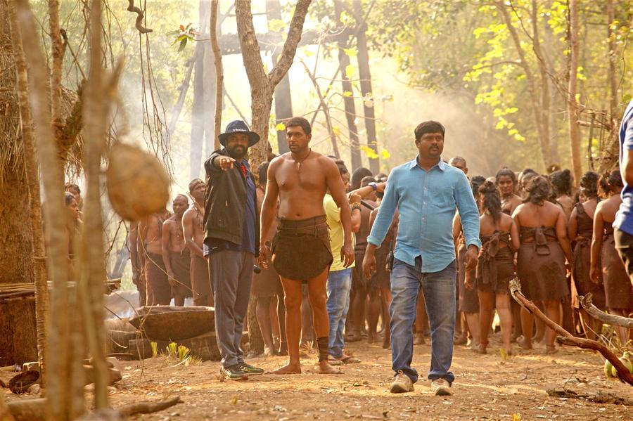 Vanamagan working stills
