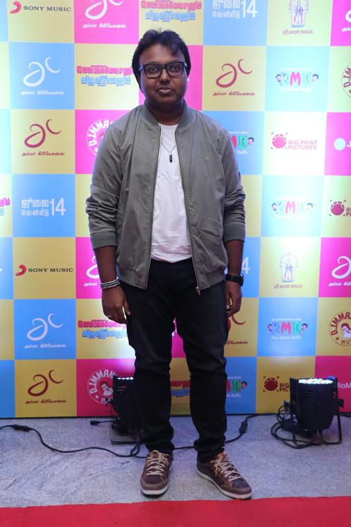 Gemini Ganeshanum Suruli Raajanum Audio Launch Pics