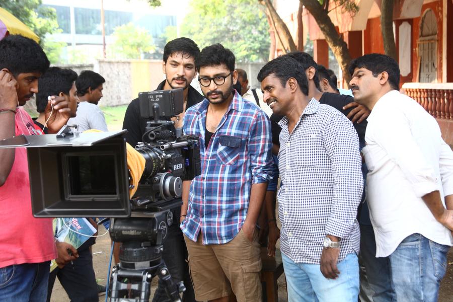 Ivan Thanthiran working stills
