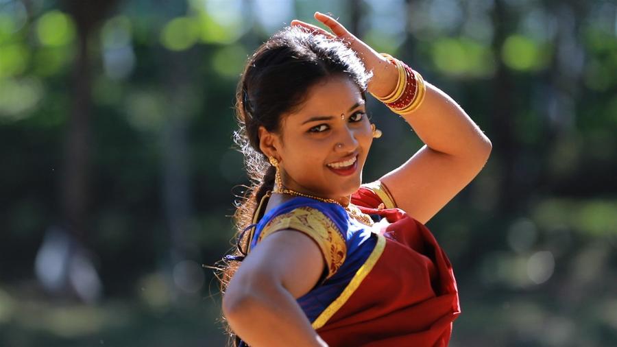 Naan Yarendru Nee Sol Tamil movie stills