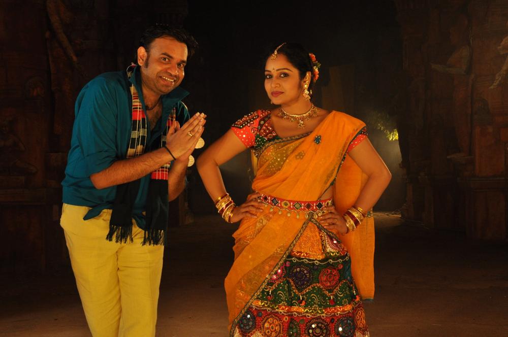 Maanga Tamil Movie Stills starring Premgi Amaran & Advaitha