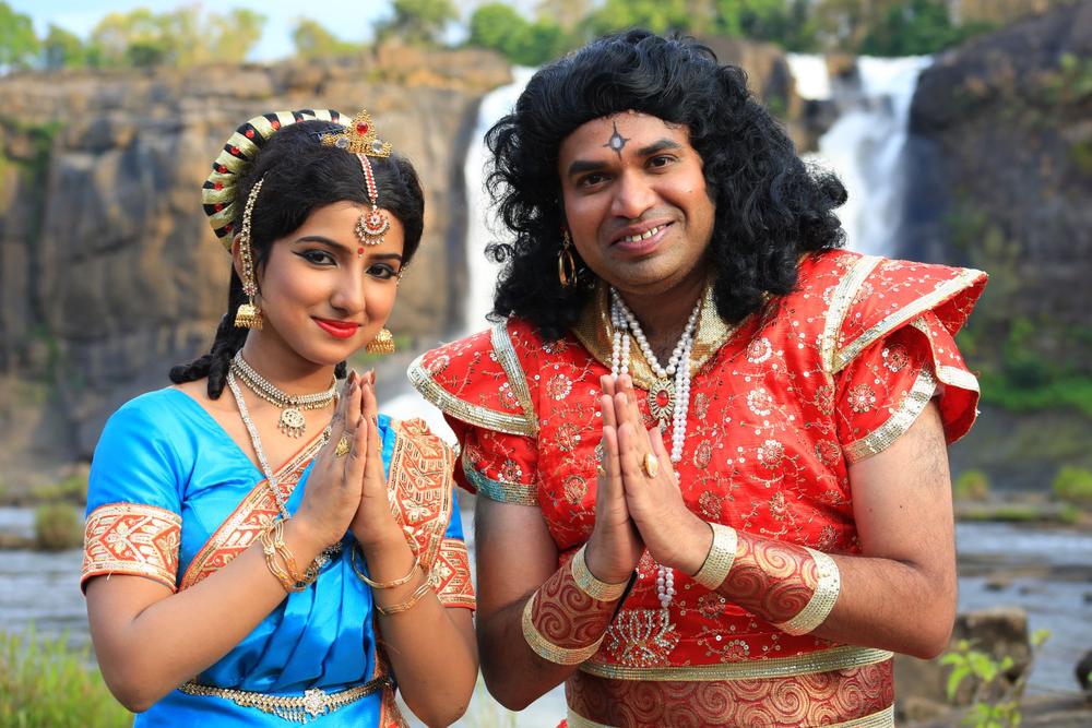 Maanga Tamil Movie Stills starring Premgi Amaran & Advaitha