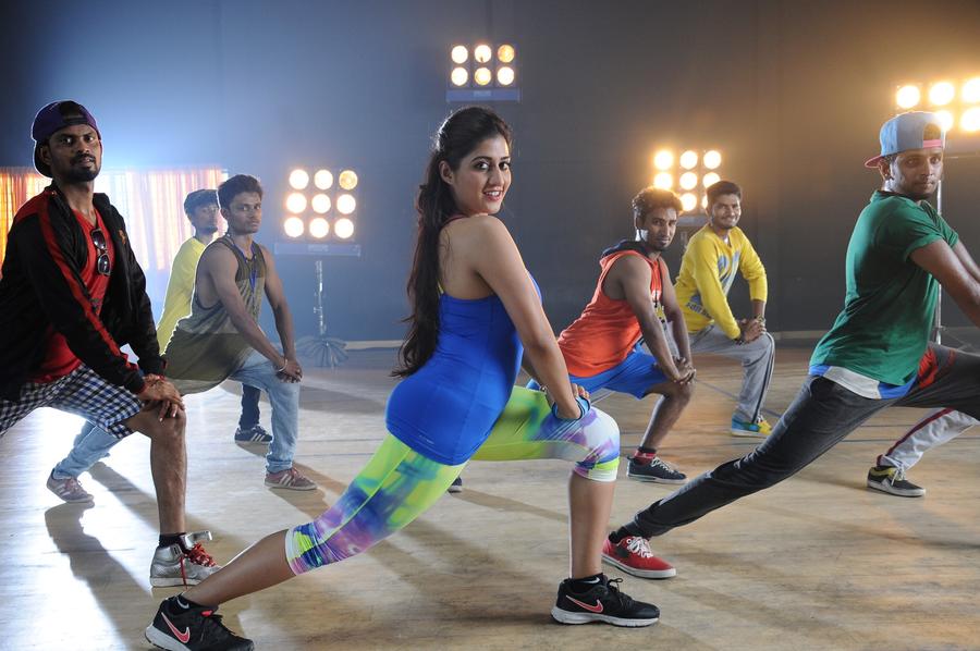 Kootathil Oruthan Tamil movie stills
