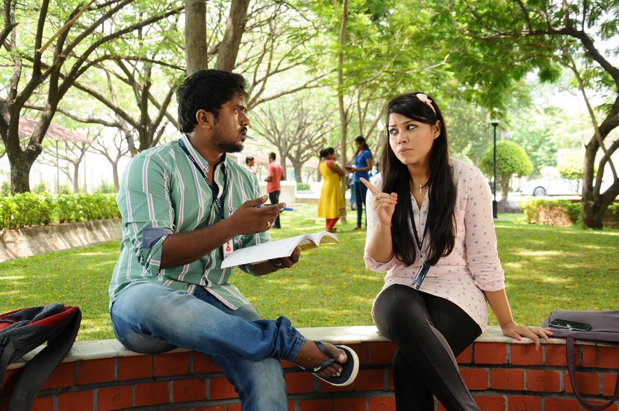Kootathil Oruthan Tamil movie stills
