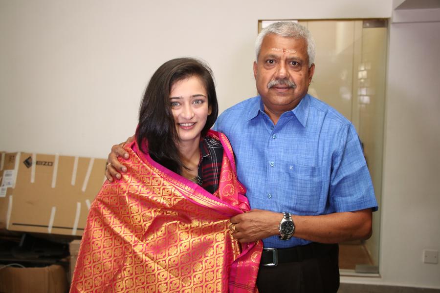 Actress Akshara Haasan at Knack Studios