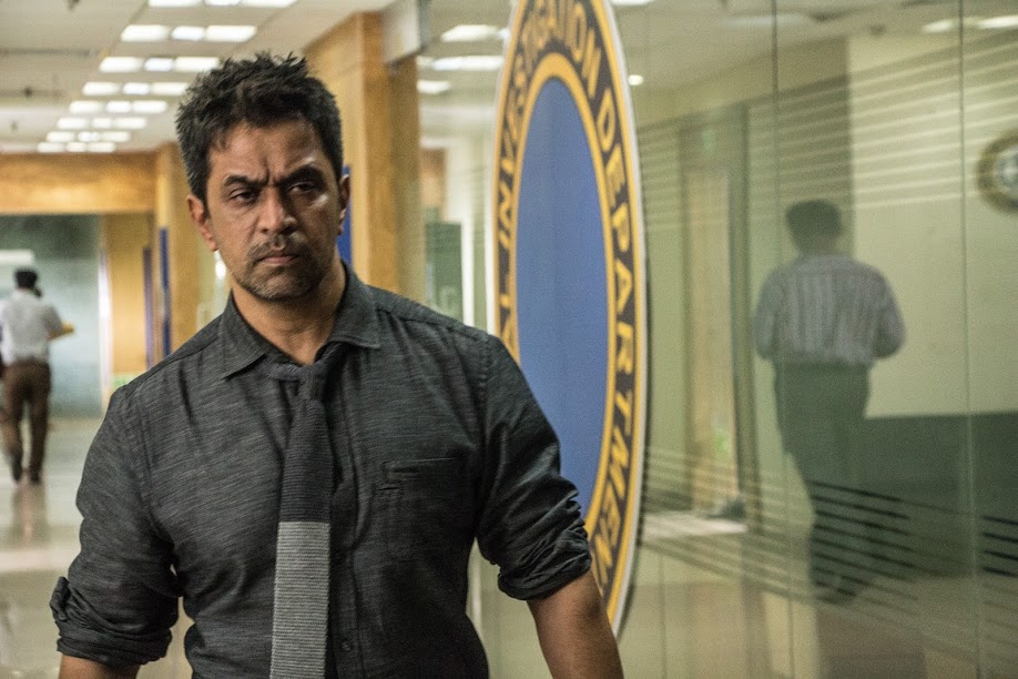 Action King Arjun is stylish cop in ‘Nibunan’