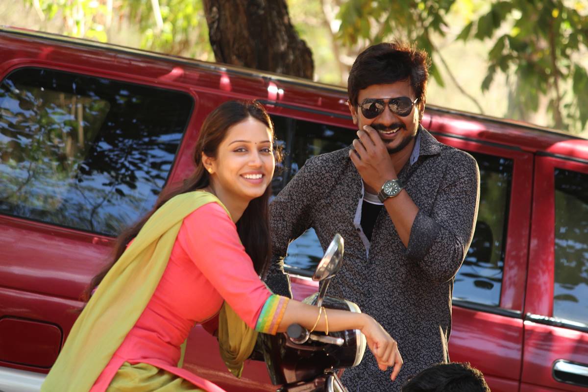 Podhuvaga En Manasu Thangam movie stills 