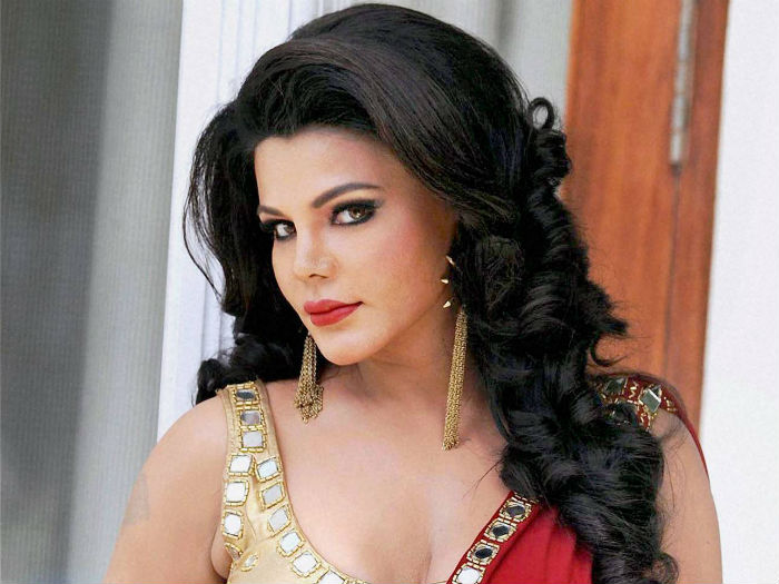 Arrest warrant for actress Rakhi Sawant