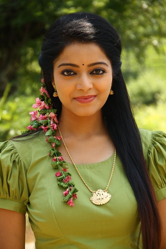 Janani said fans would love her in Baloon