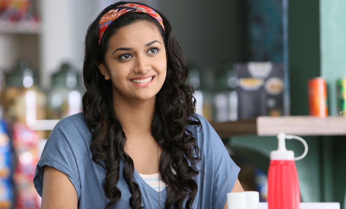 Idhu Enna Maayam Tamil Movie Stills | Kavya Shetty