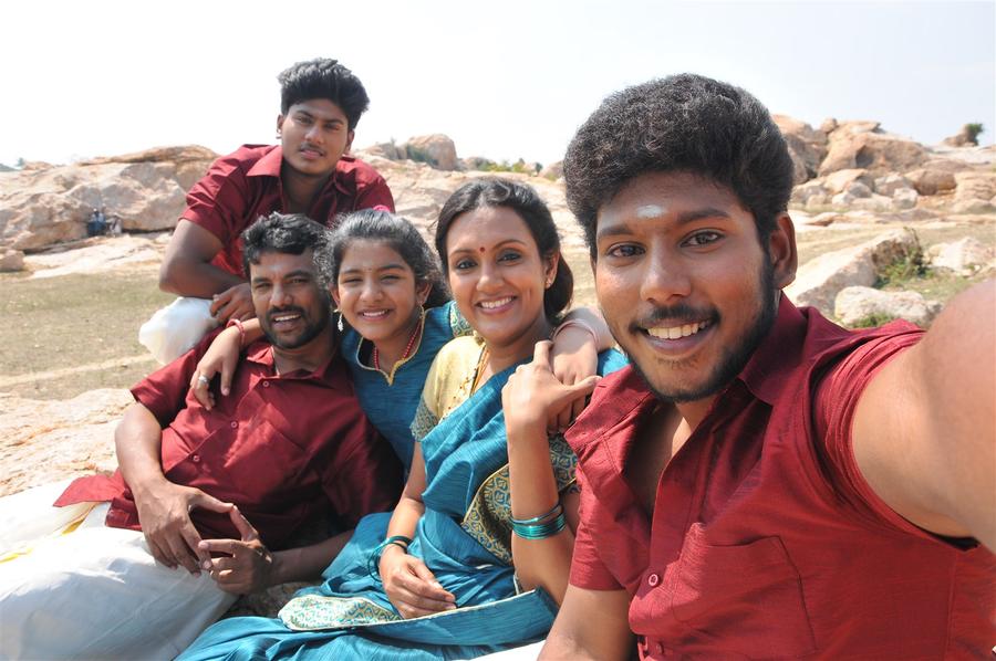 Thirupathisamy Kudumbam Movie stills