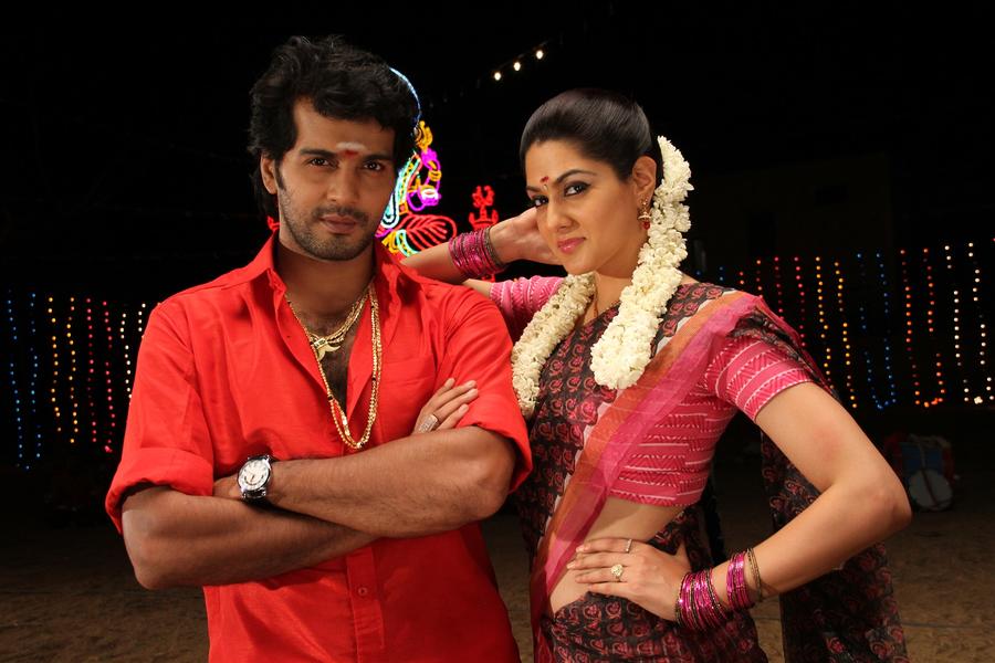 Aayirathil Iruvar Movie Stills