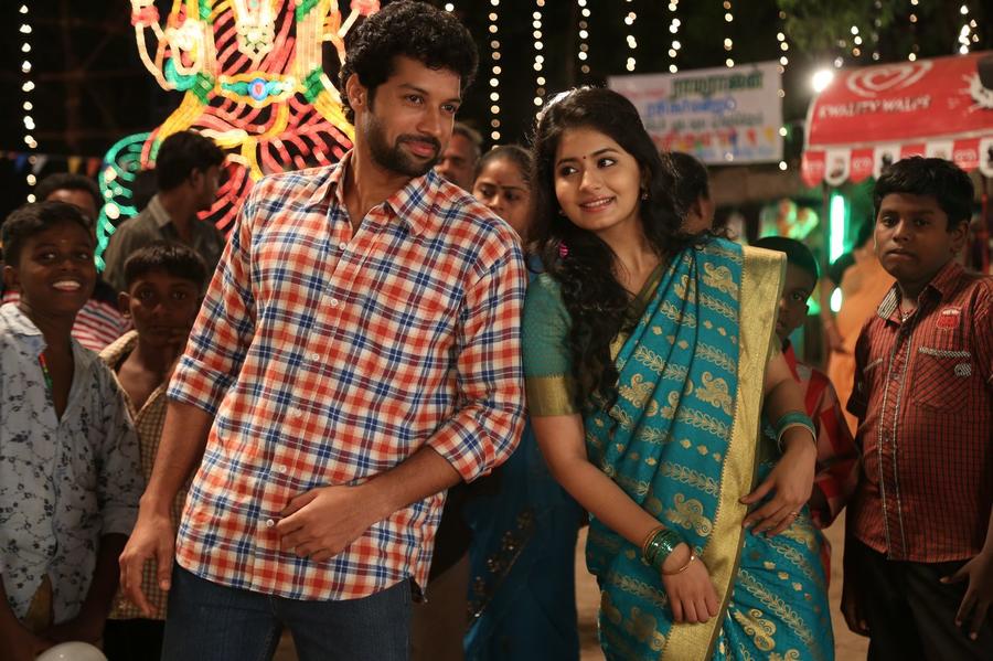 Bayama Irukku Tamil Movie Stills
