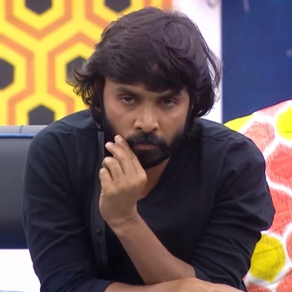 Snehan requests Guru Utchathula Irukkaru director