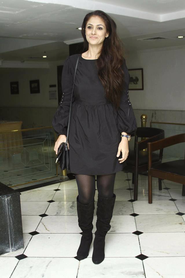 Actress Simran latest stills.