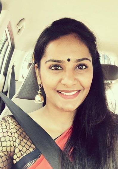 Actress Lakshmi Priyaa Chandramouli latest stills.            