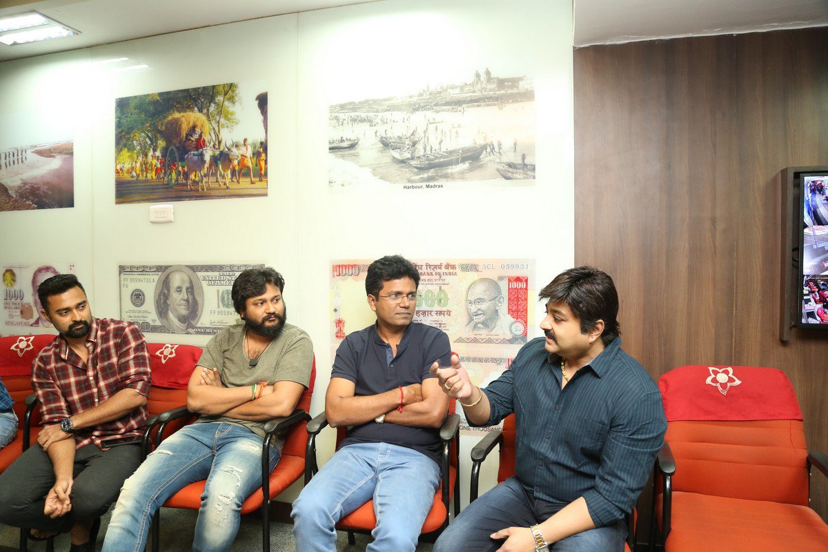 Thiruttu Payale 2 success celebration stills.  