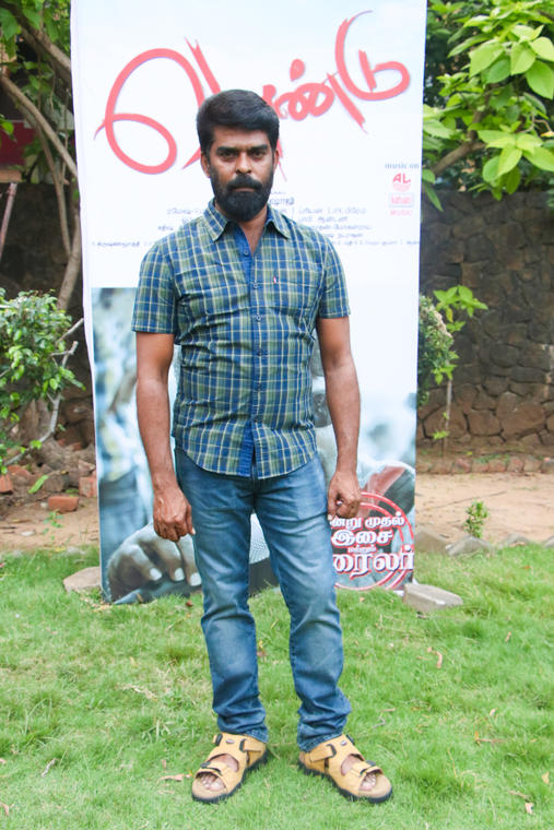 vaandu press meet stills