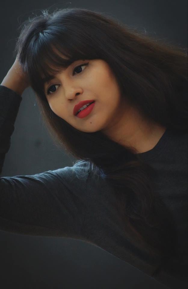 Actress Komali photos. 