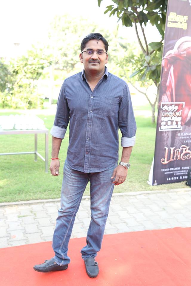 Iruttu Arayil Murattu Kuthu Second Single Launch Press Meet Stills.