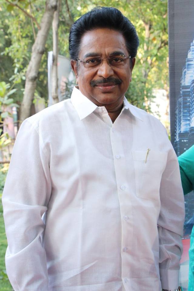 Kizhakku Africavil Raju Movie Launch Stills.