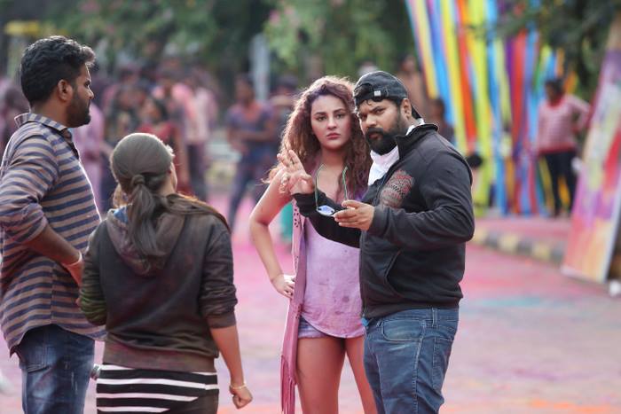Touch Chesi Chudu movie exclusive stills.