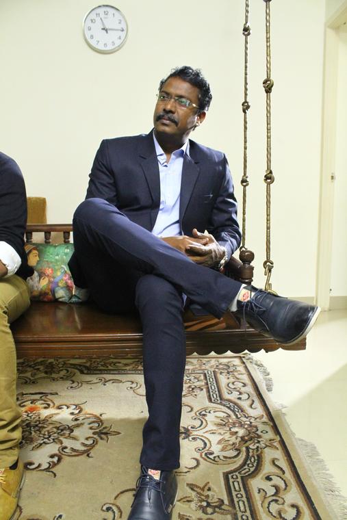 Yemaali movie latest stills.