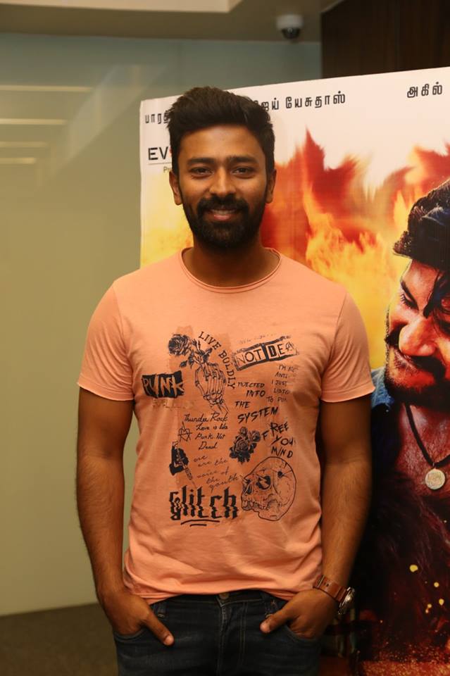 Padaiveeran Celebrity Show Photos