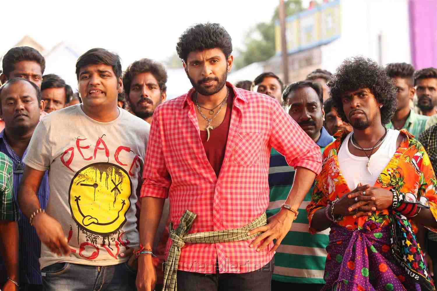 Vikram Prabhu's Pakka gets clean U
