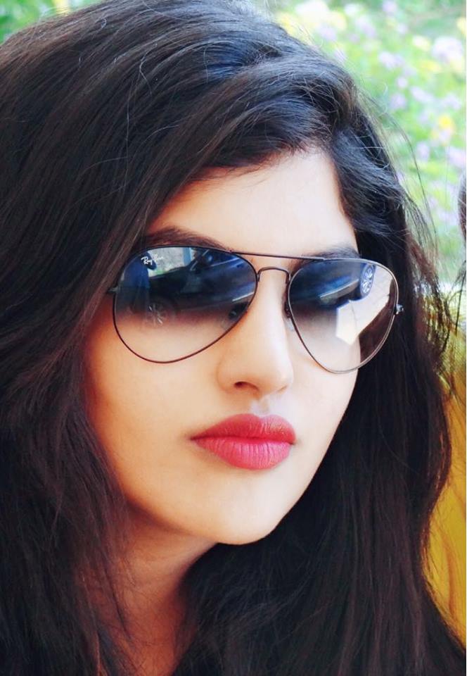 Naina Sarwar latest images.