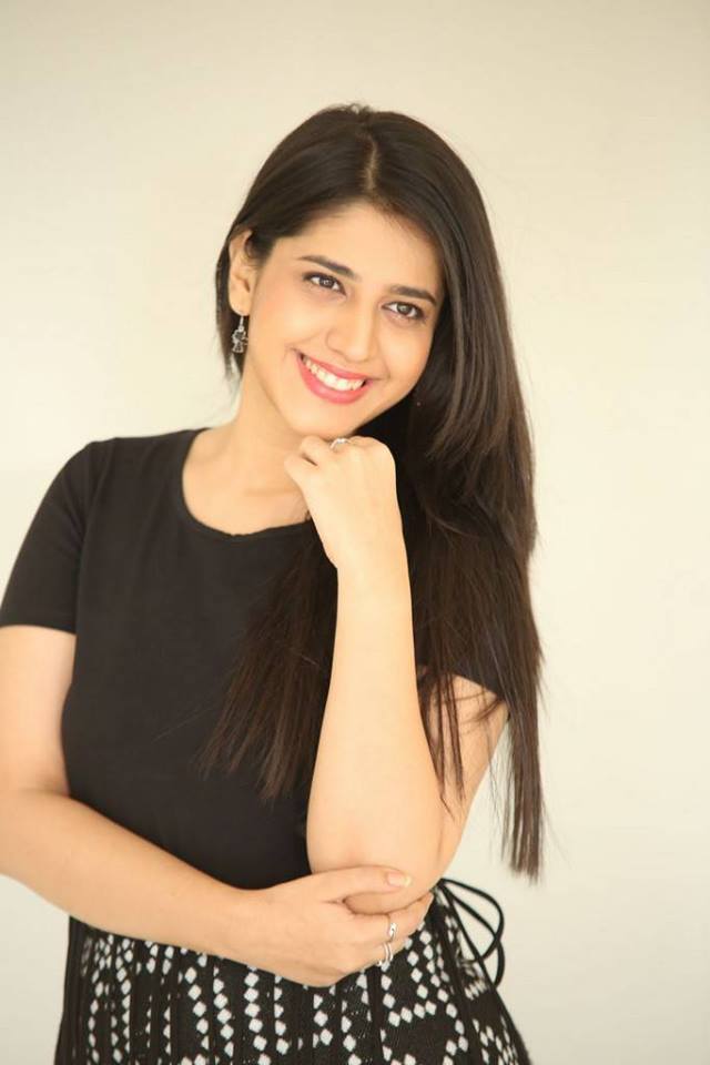 Simran Pareenja Latest Stills.