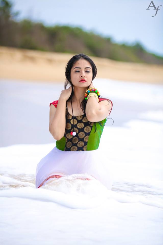 Shira Gaarg New Stills.