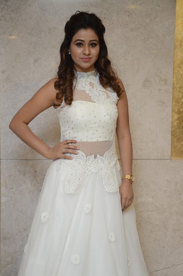 Actress Manali Rathod New Pictures.