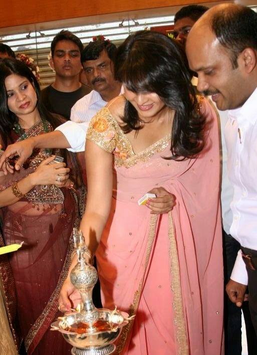 Anushka Shetty Latest Pictures.