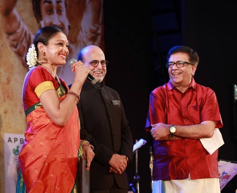 Celebs at Sivaji Oru Uthama Puthiran Event Photos.