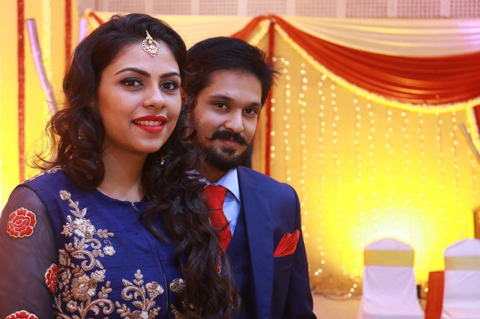 Nakul and his wife Stills.