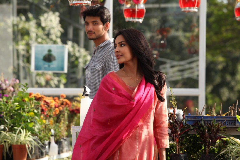 Vai Raja Vai Tamil Movie Stills | Gautham Karthik, Priya Anand, Taapsee Pannu