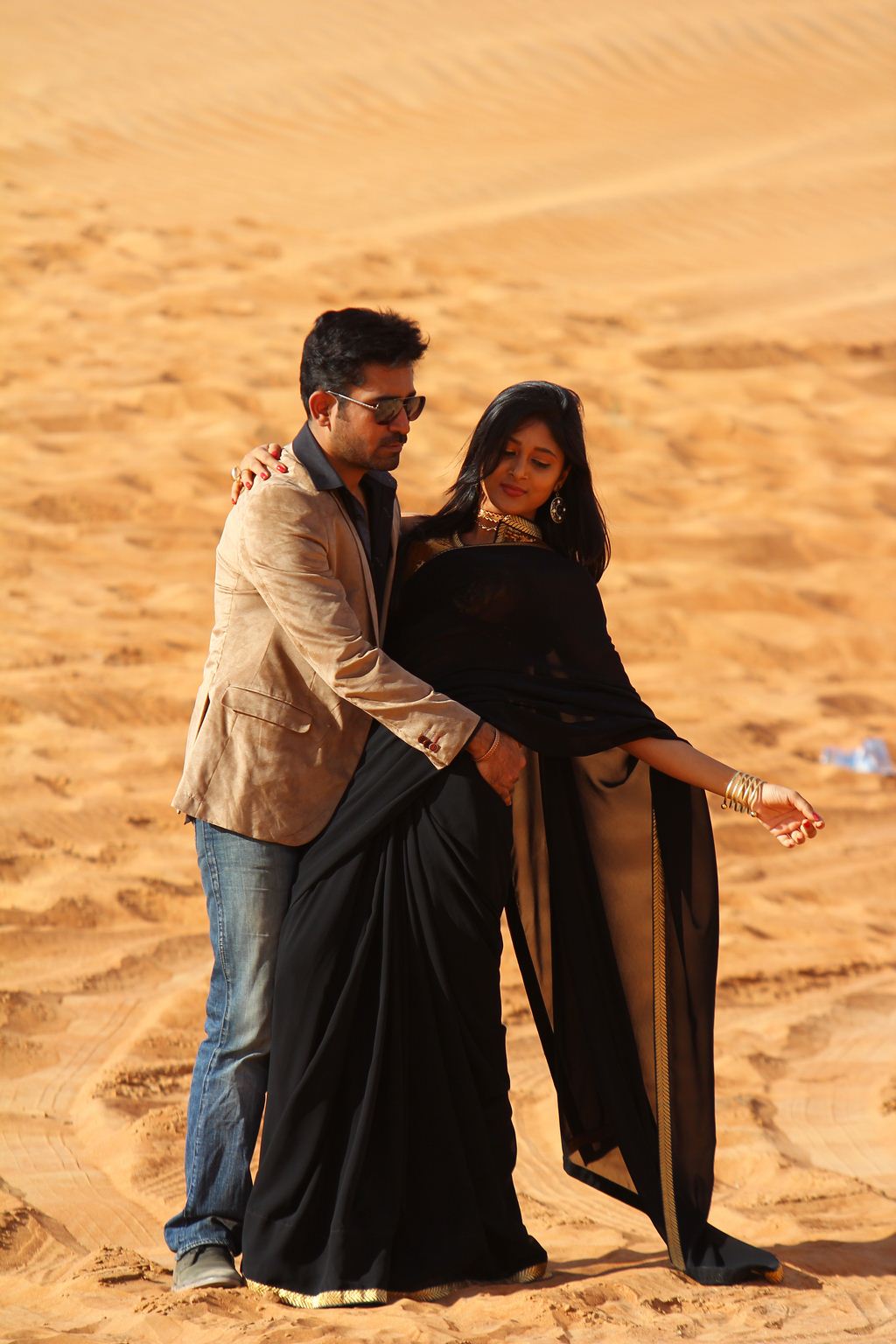 India Pakistan Tamil movie Stills | Vijay Antony, Sushma Raj