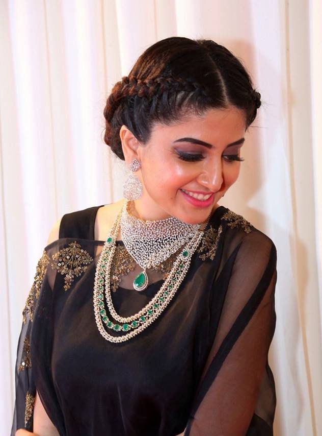 Poonam Kaur Latest Photos