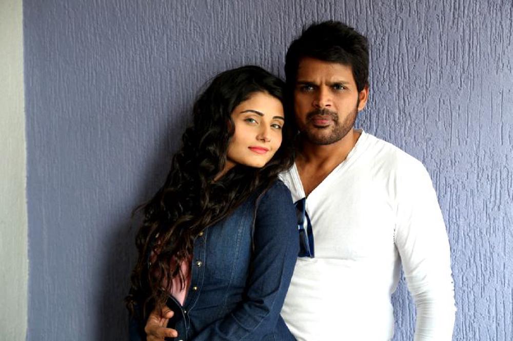 Oru Melliya Kodu Tamil Movie Stills | Shaam, Asha Bhat