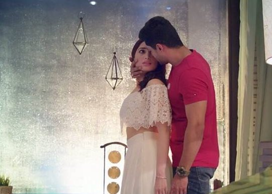 Tamanna And Kalyan Ram Latest Stills.
