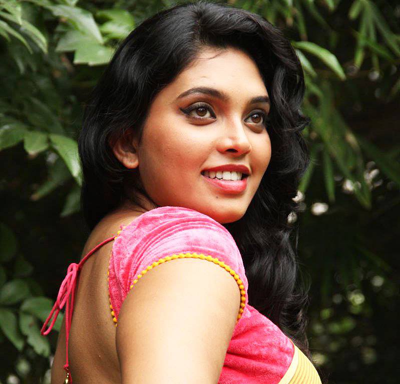 Actress Ishara Nair Stills.