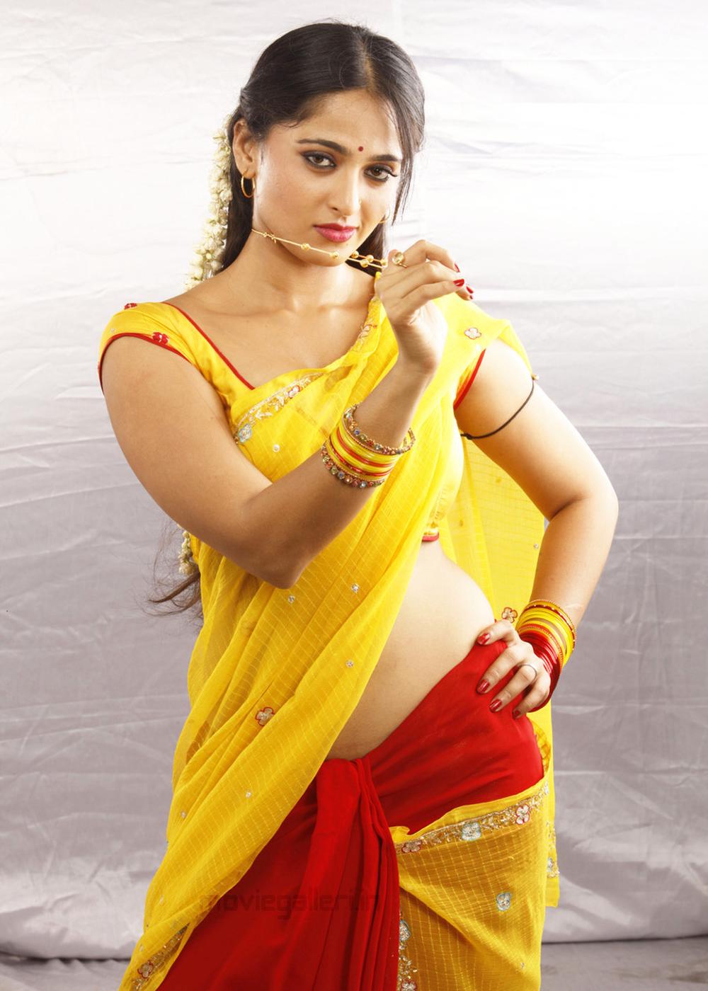 Vaanam Tamil Movie Stills | Anushka Shetty