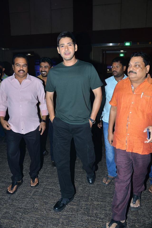 Bharat Ane Nenu Blockbuster Celebration Stills.