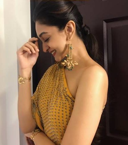 Actress Aishwarya Arjun Pics.