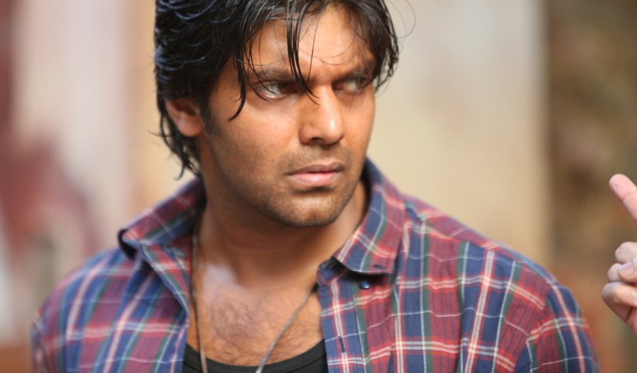 Yatchan Tamil  Movie Stills | Arya